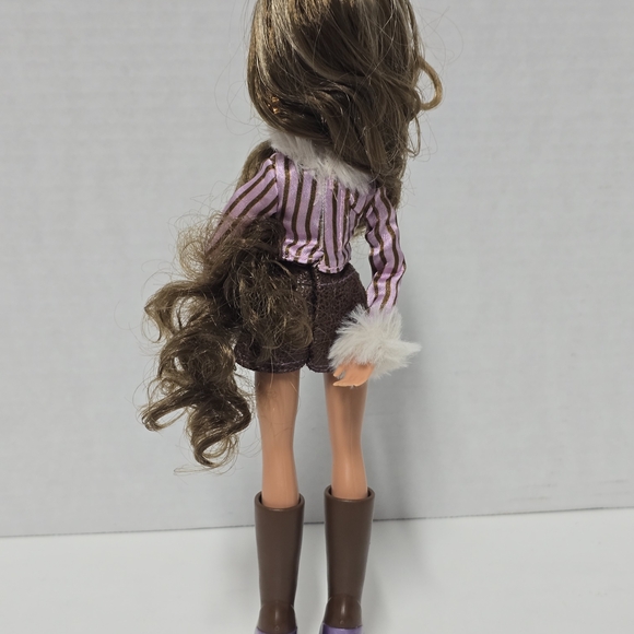 Bratz Yasmin @ToyBros - Picture 3 of 4